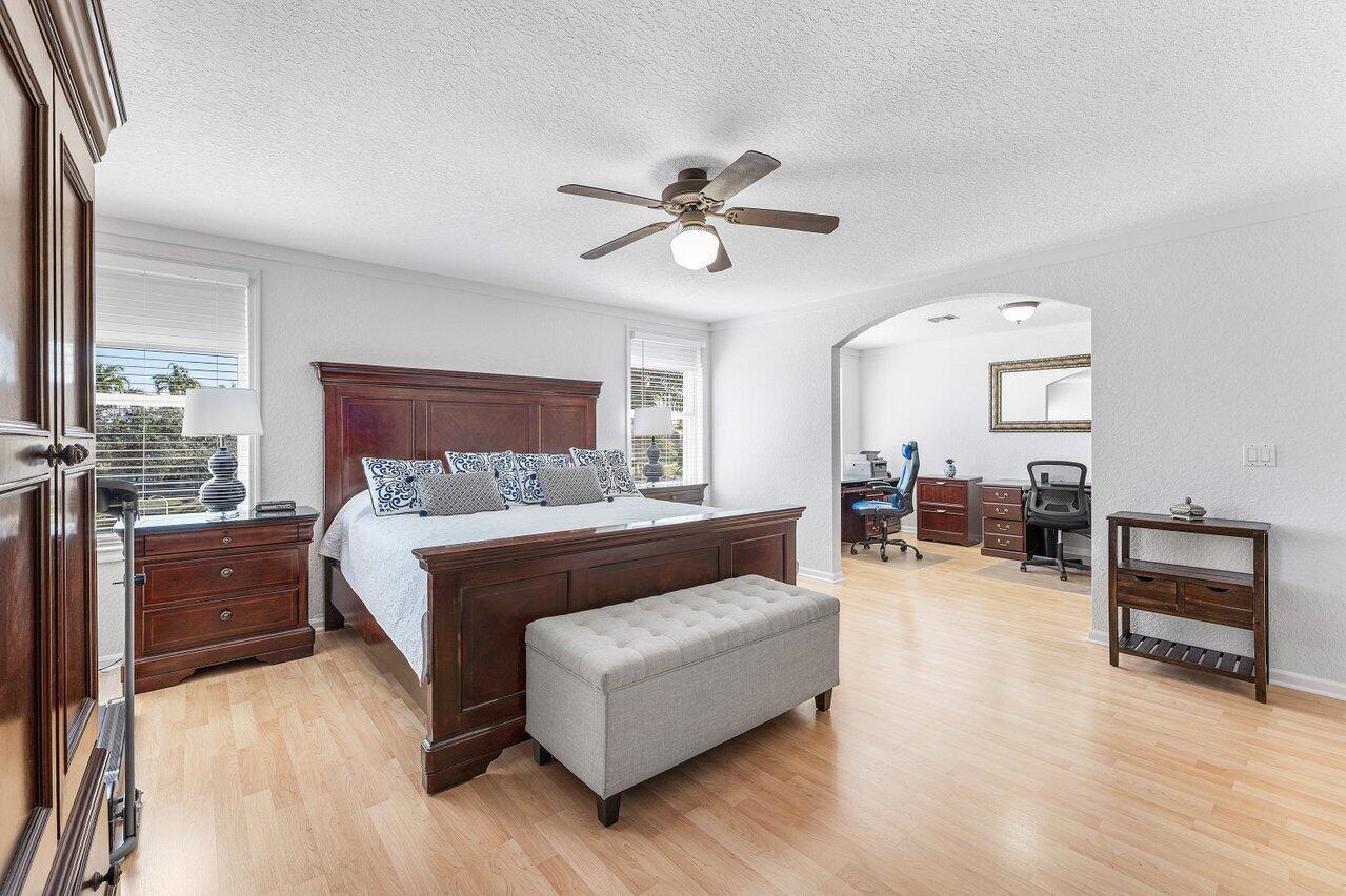 Victoria Groves - Residential