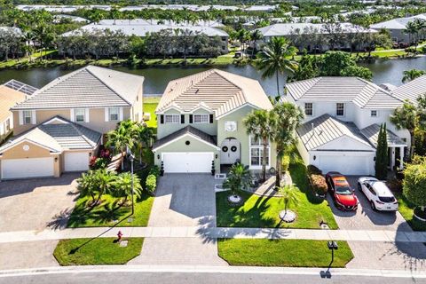 144 Kensington Way Royal Palm Beach FL 33414
