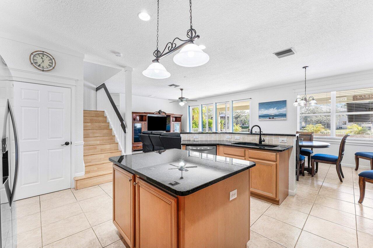 Victoria Groves - Residential