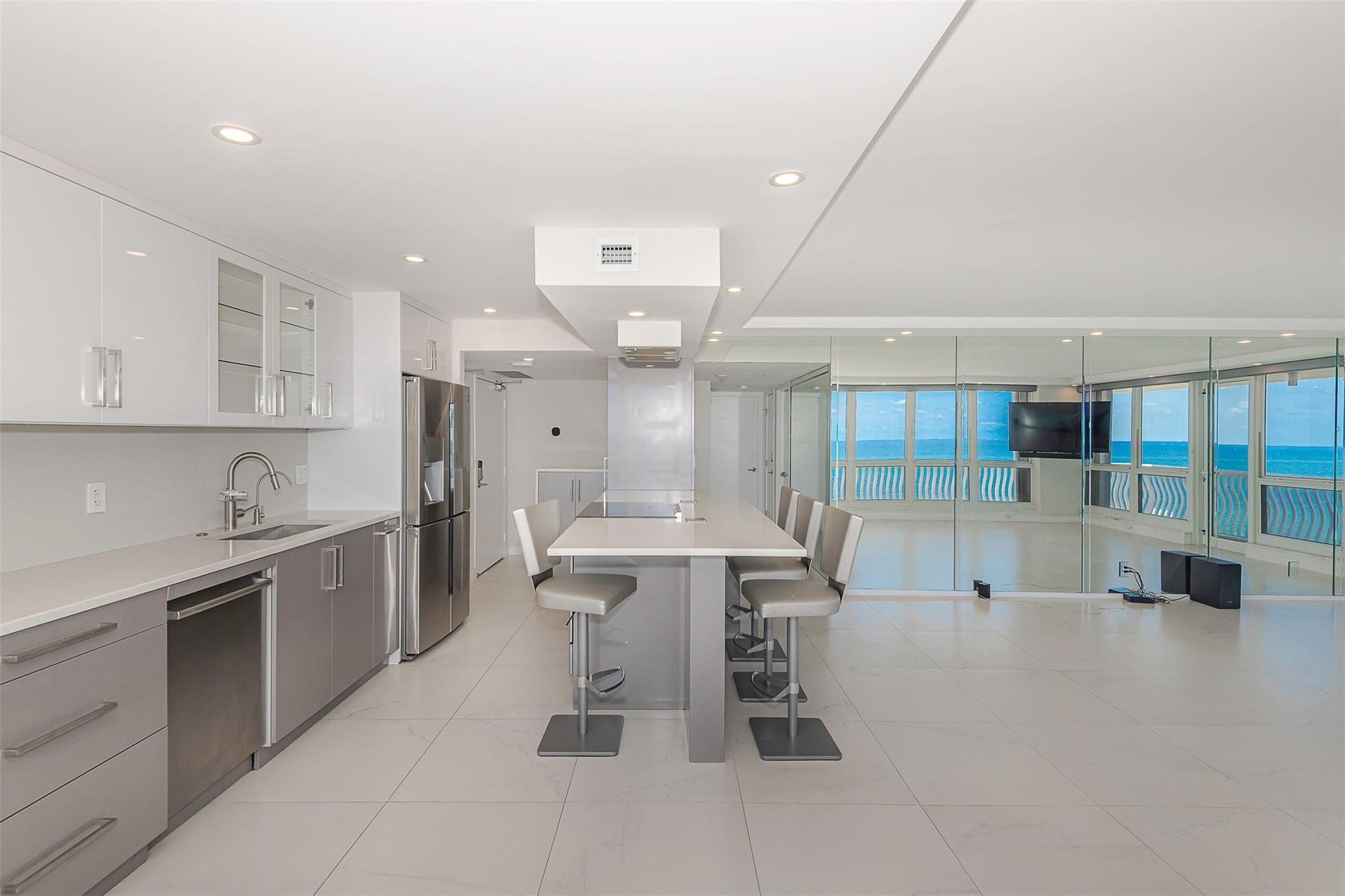 4020 Galt Ocean Dr 611