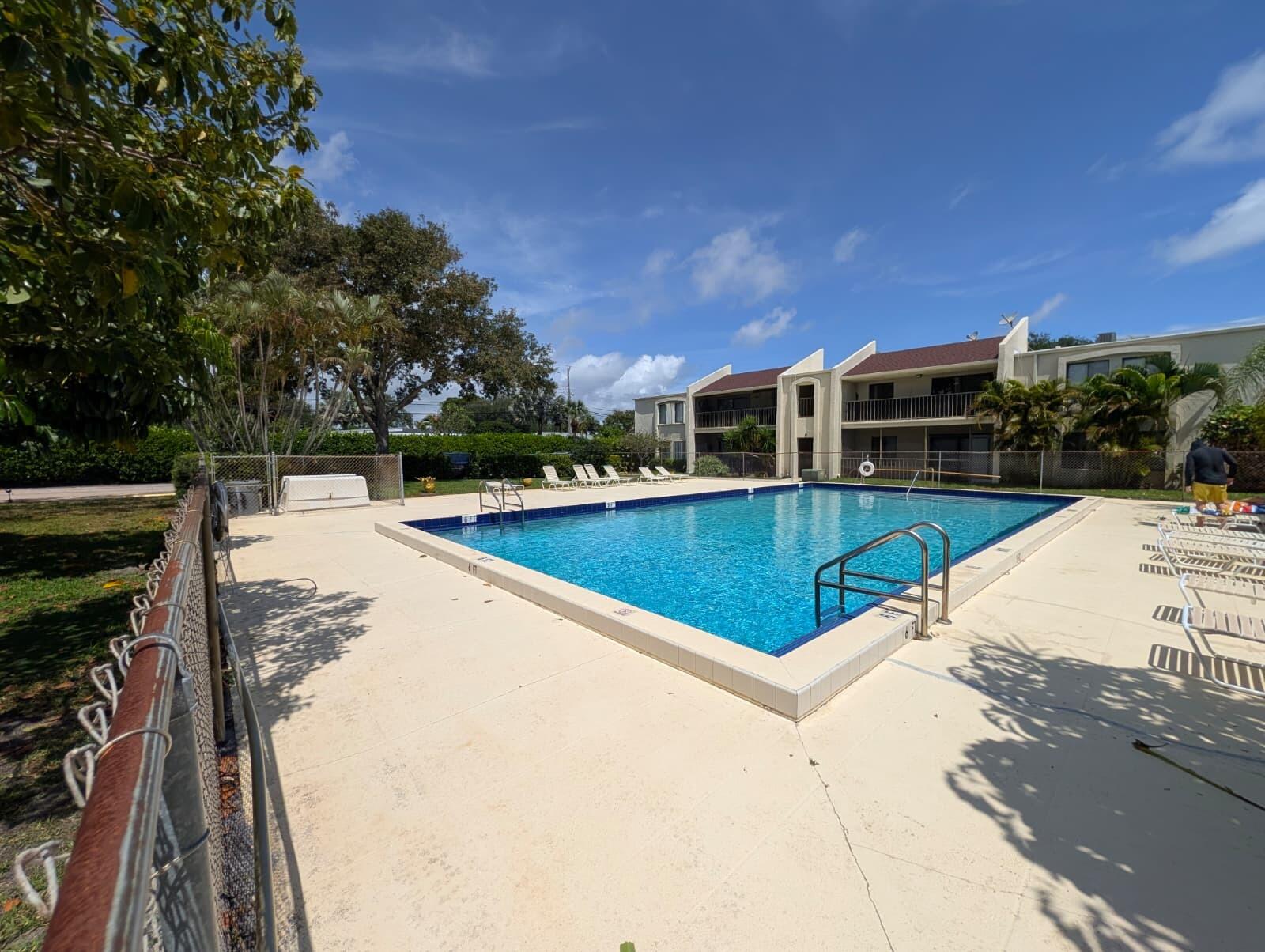Pines Jupiter Tequesta Condo - Residential Lease