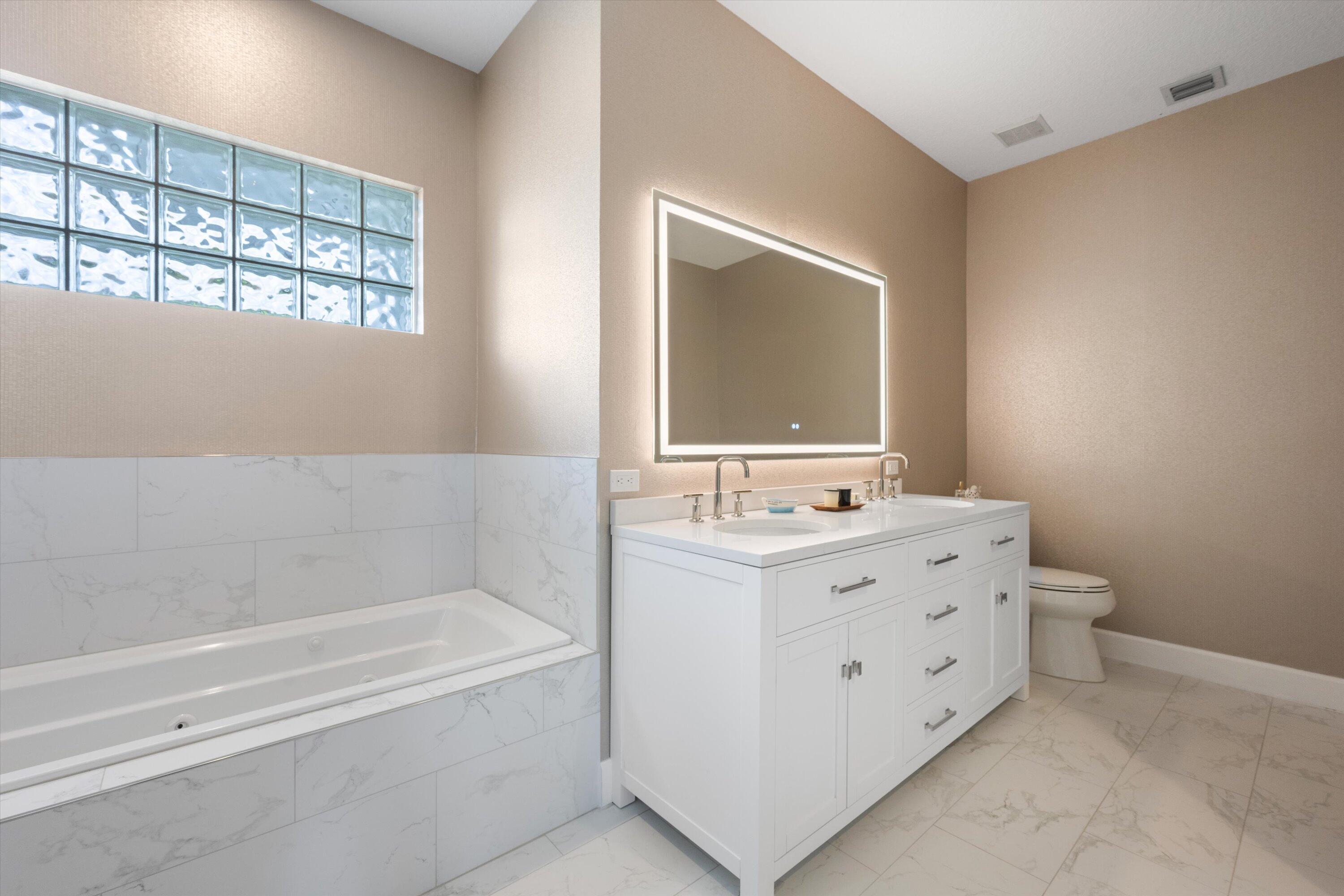 PADDOCK PARK 2 OF WELLINGTON - Residential