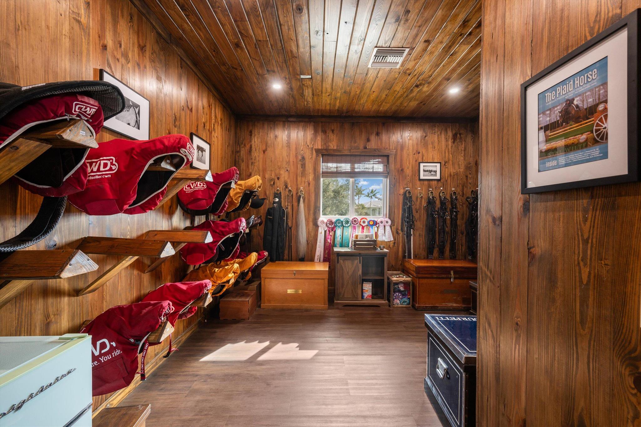 PADDOCK PARK 2 OF WELLING - Residential