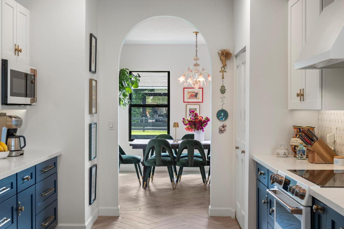 PADDOCK PARK 2 OF WELLINGTON - Residential