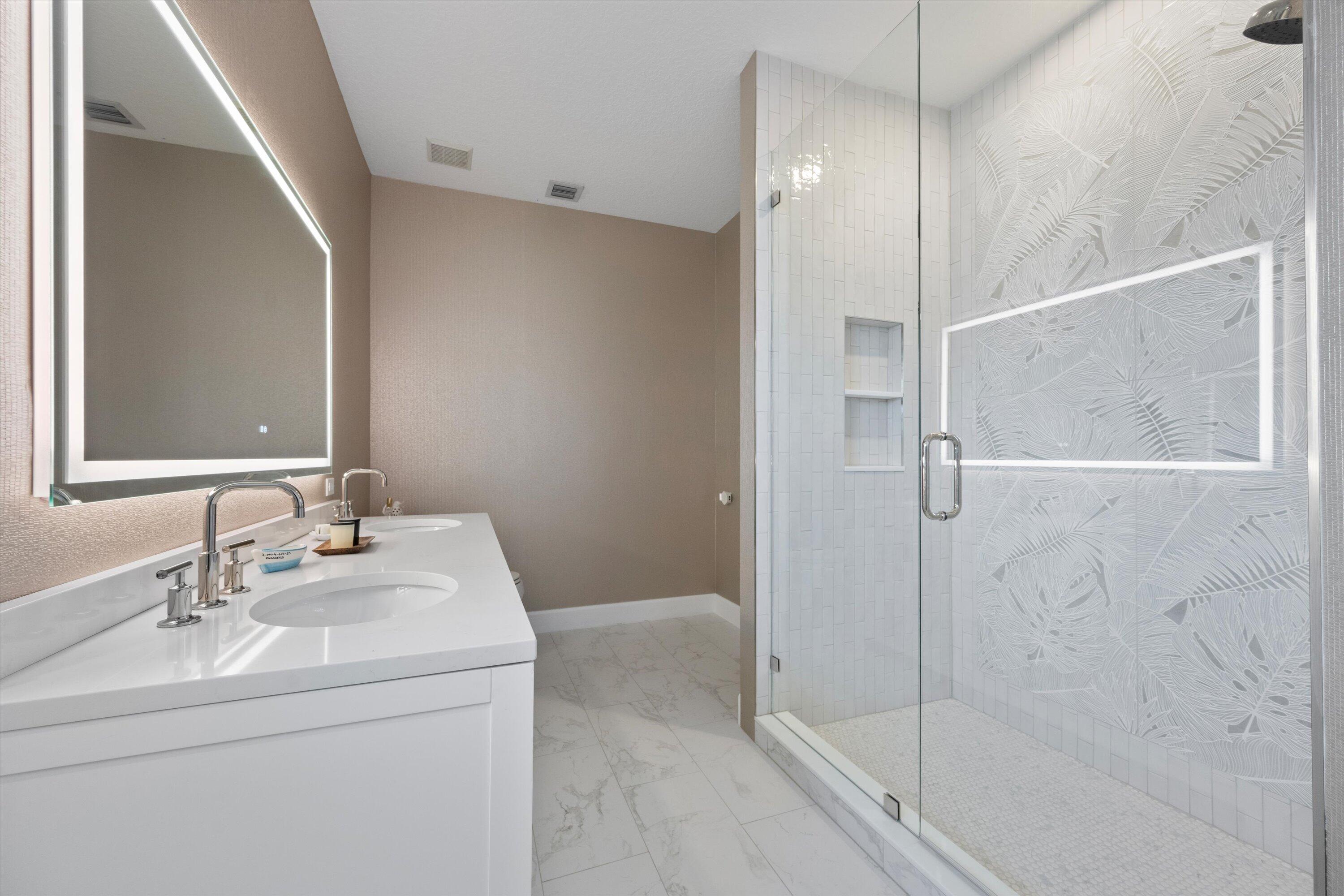 PADDOCK PARK 2 OF WELLINGTON - Residential