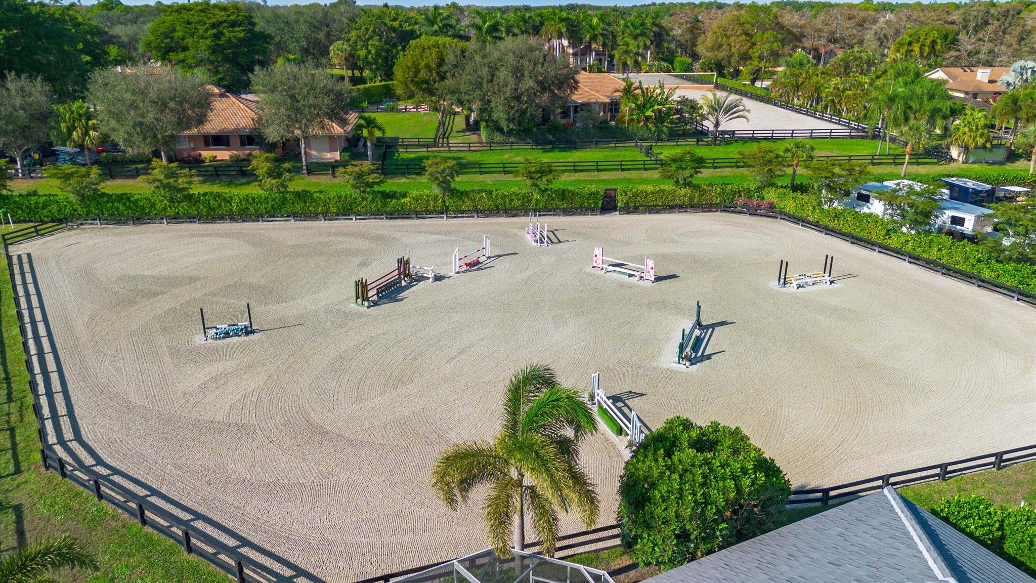 PADDOCK PARK 2 OF WELLING - Residential