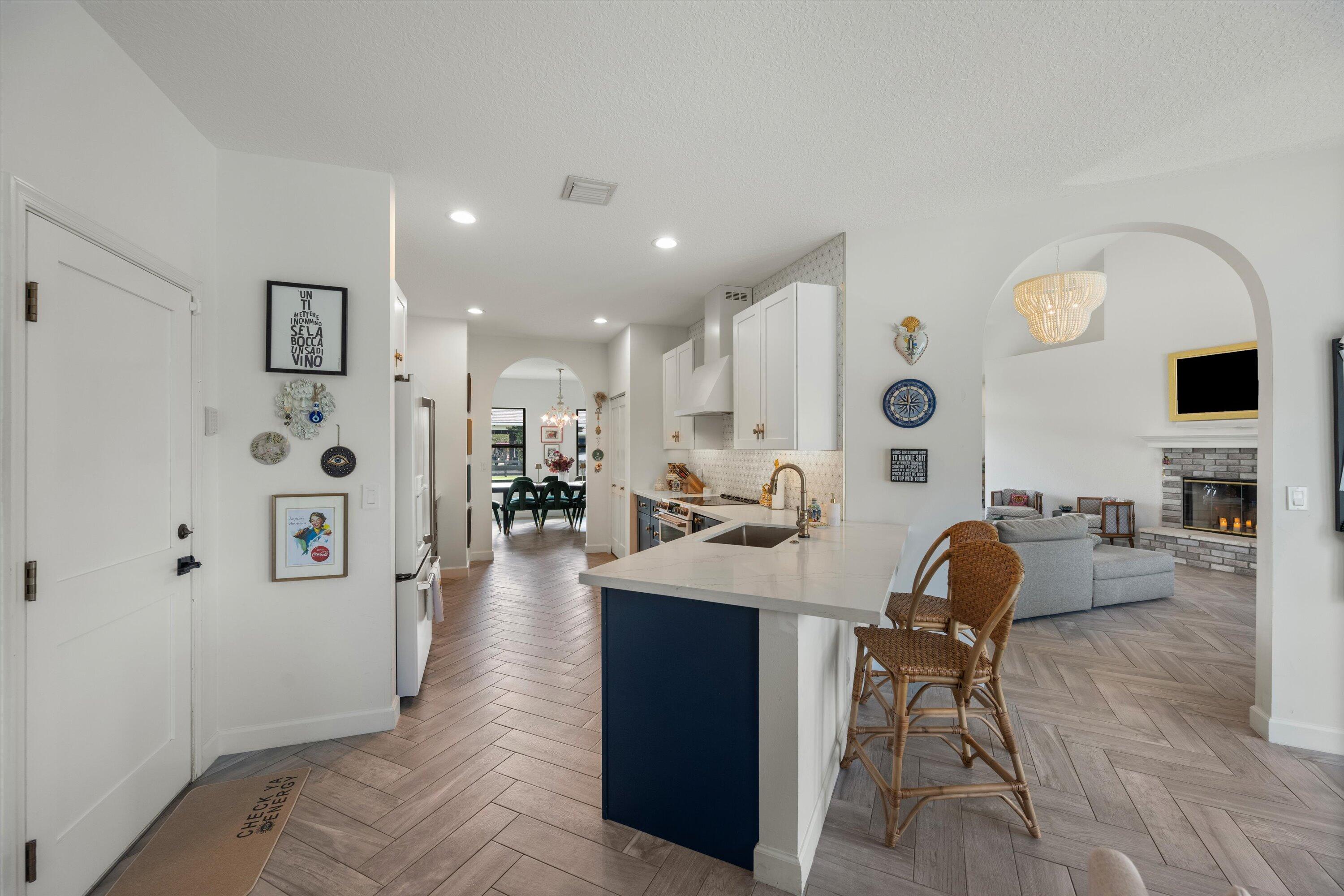 PADDOCK PARK 2 OF WELLINGTON - Residential