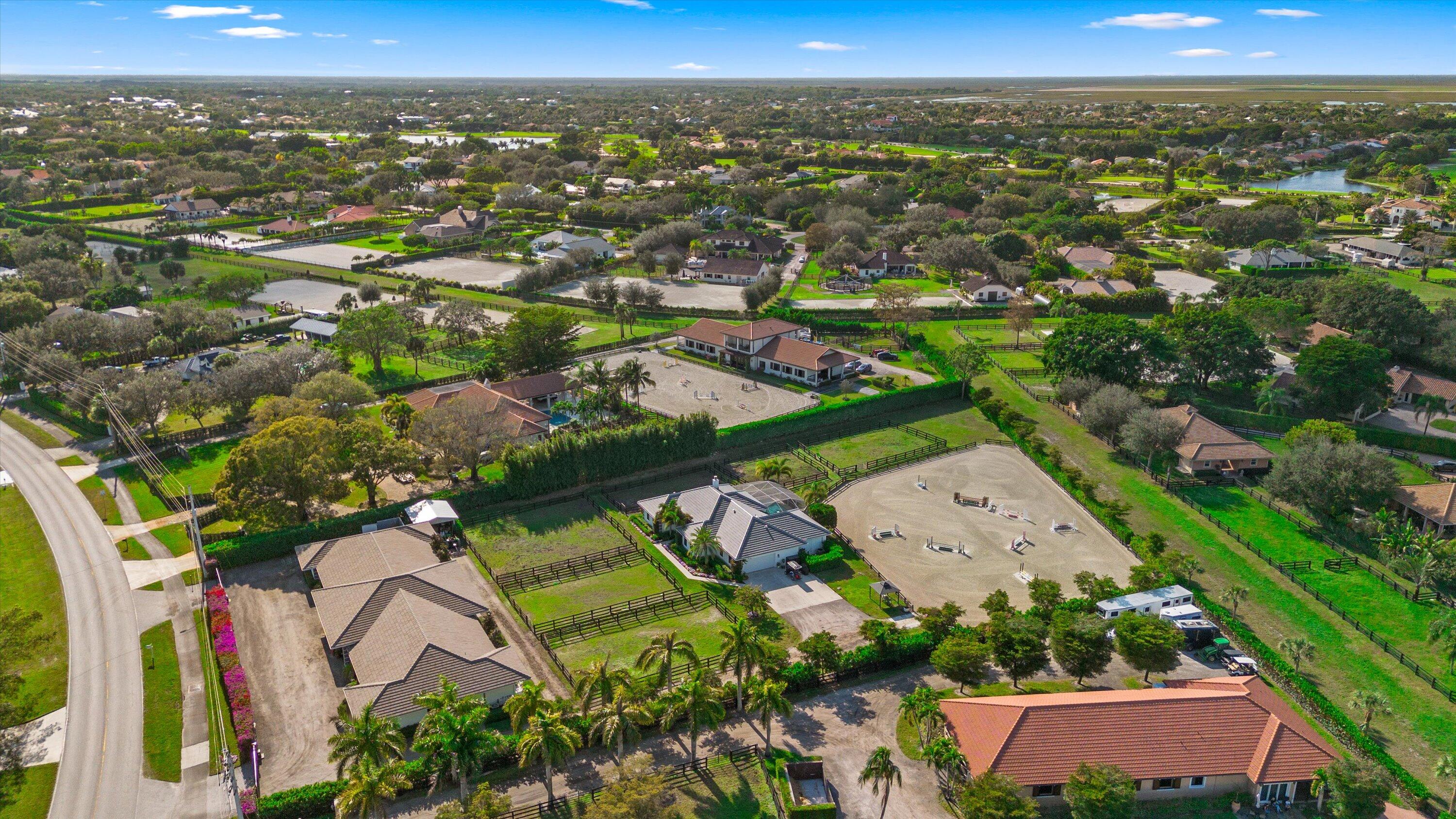 PADDOCK PARK 2 OF WELLINGTON - Residential