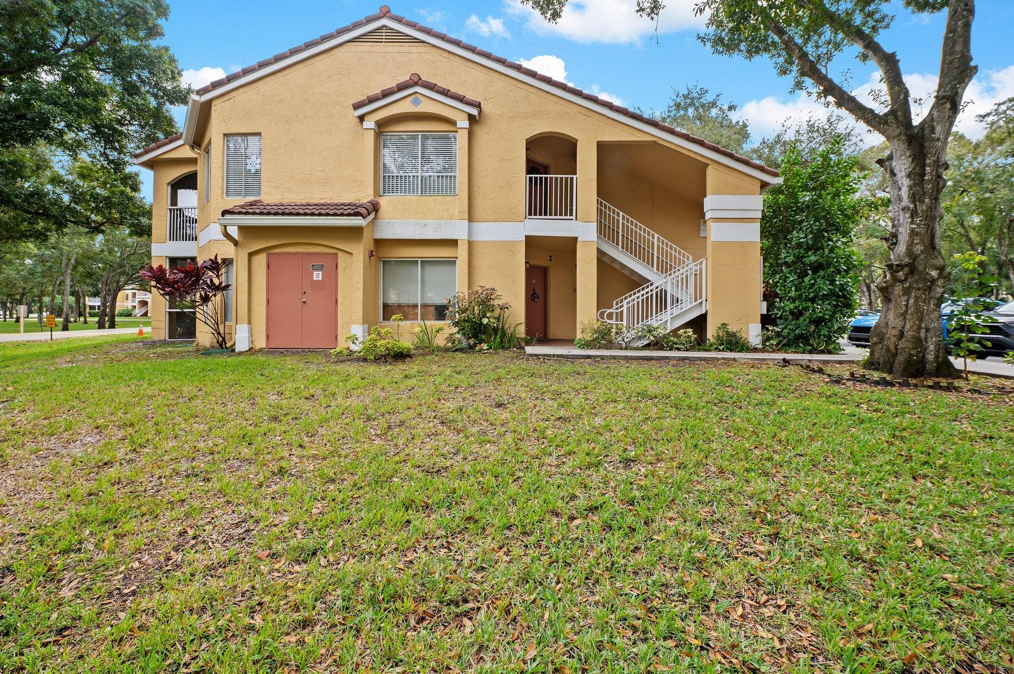 Sailboat Pointe - Residential