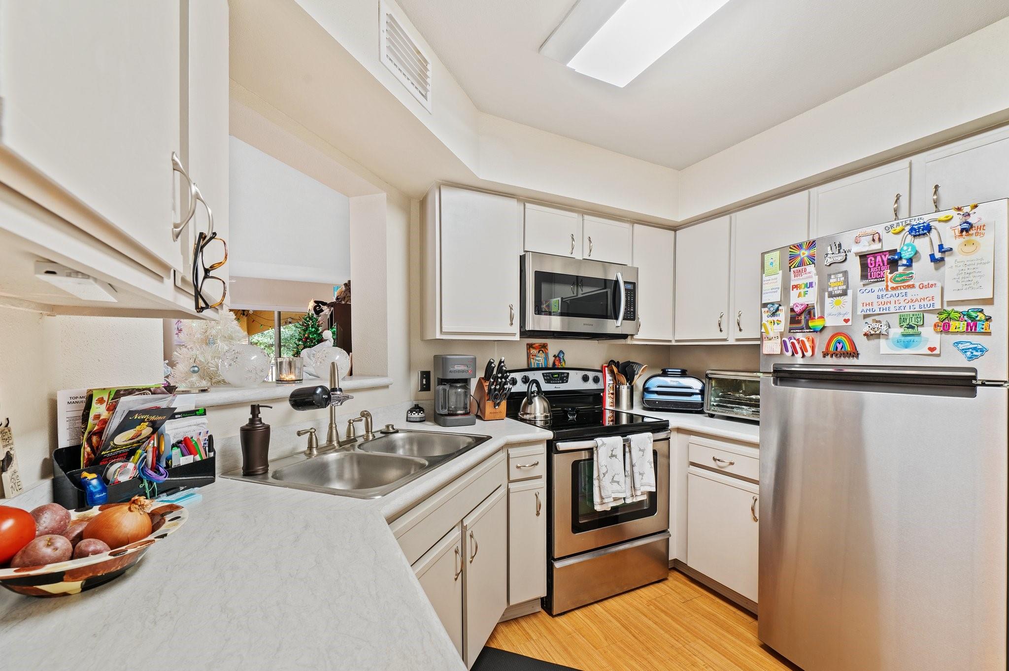 Sailboat Pointe - Residential