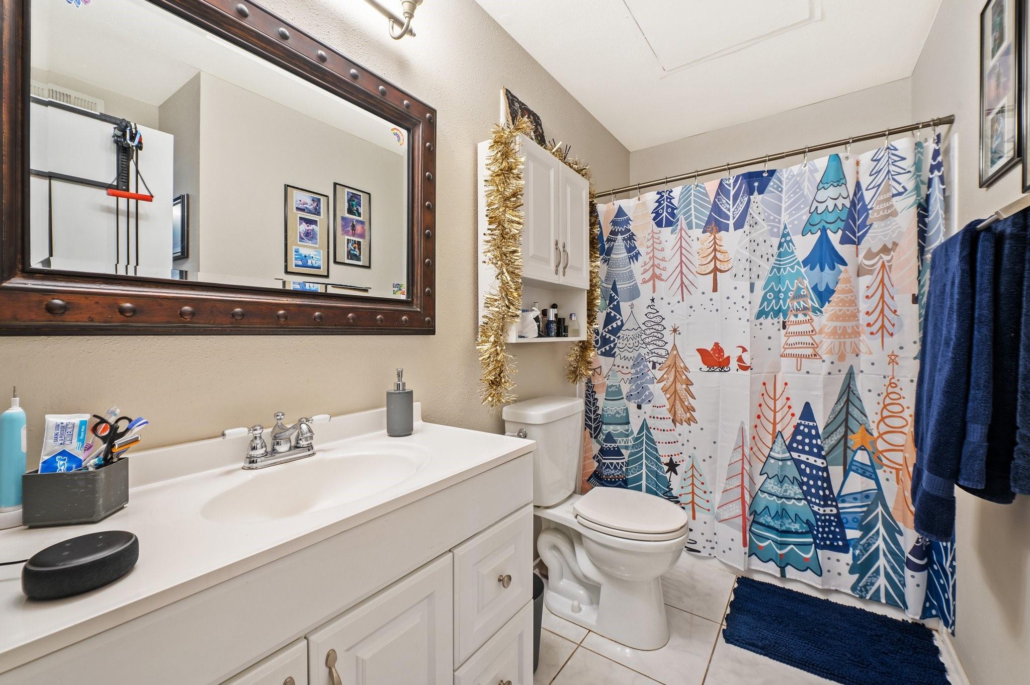 Sailboat Pointe - Residential