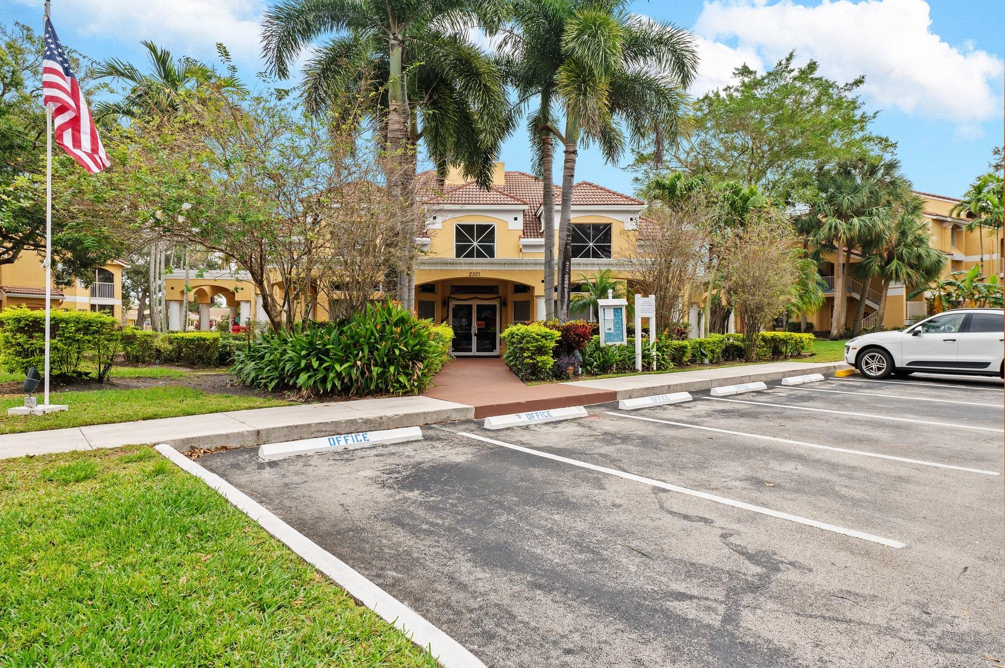 Sailboat Pointe - Residential