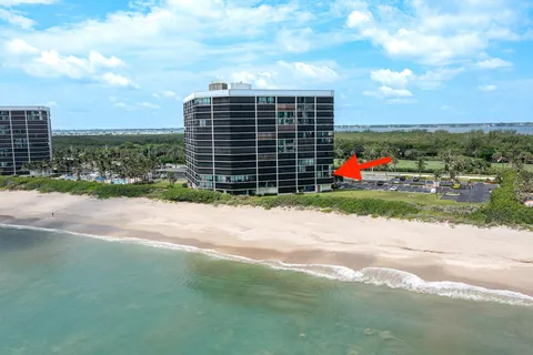 8800 S Ocean Drive Unit 301, Jensen Beach, FL 34957 - MLS#: R11063524