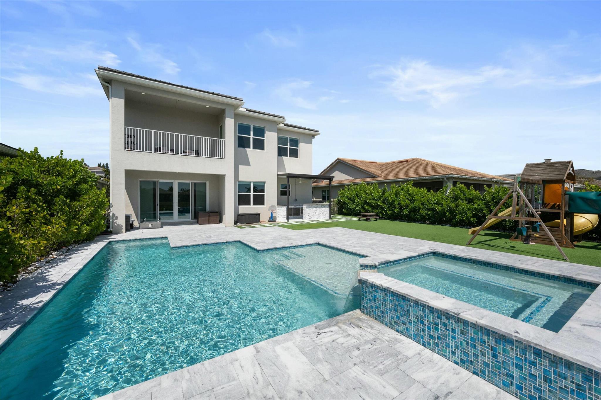 15545 Goldfinch Circle