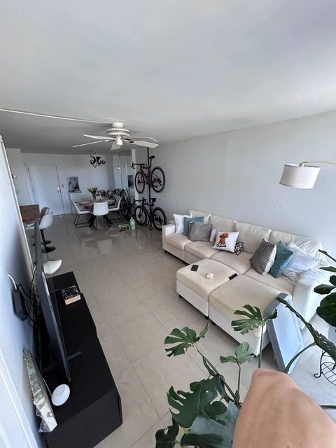 2001 Atlantic Shores Boulevard 504 Hallandale Beach FL 33009