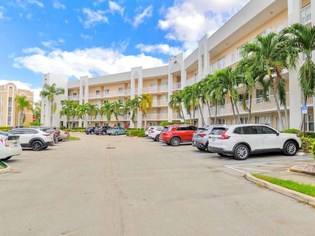 Photo of 10133 NW 24th Place #407, Sunrise, FL 33322 (MLS # F10537569)