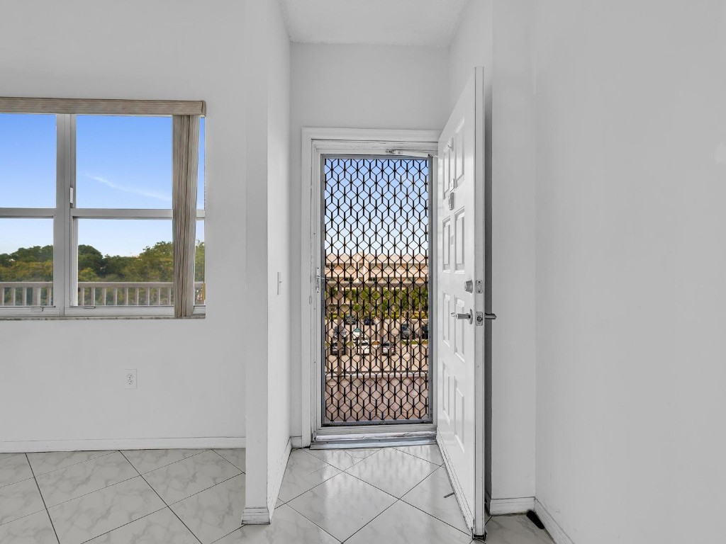 Sunrise Lakes Phase 4 - Residential