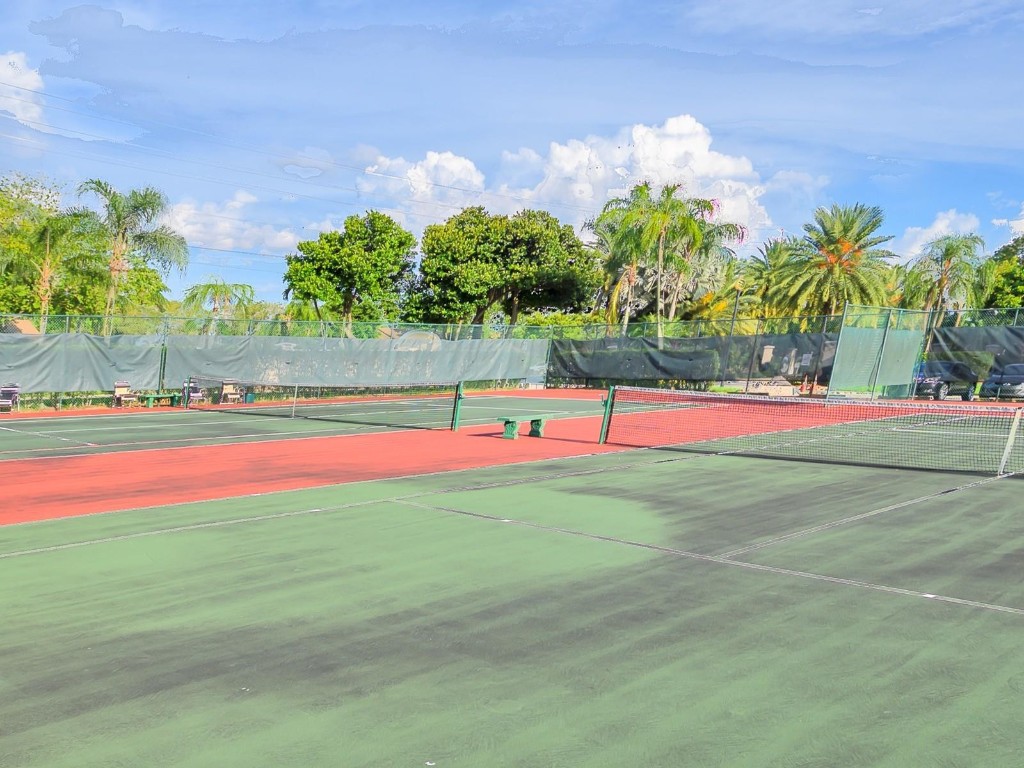 Sunrise Lakes Phase 4 - Residential