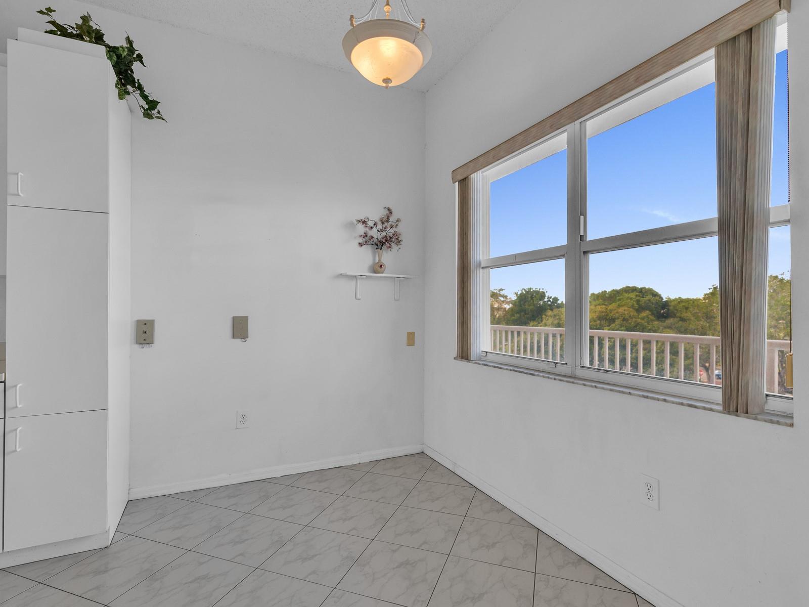 Sunrise Lakes Phase 4 - Residential