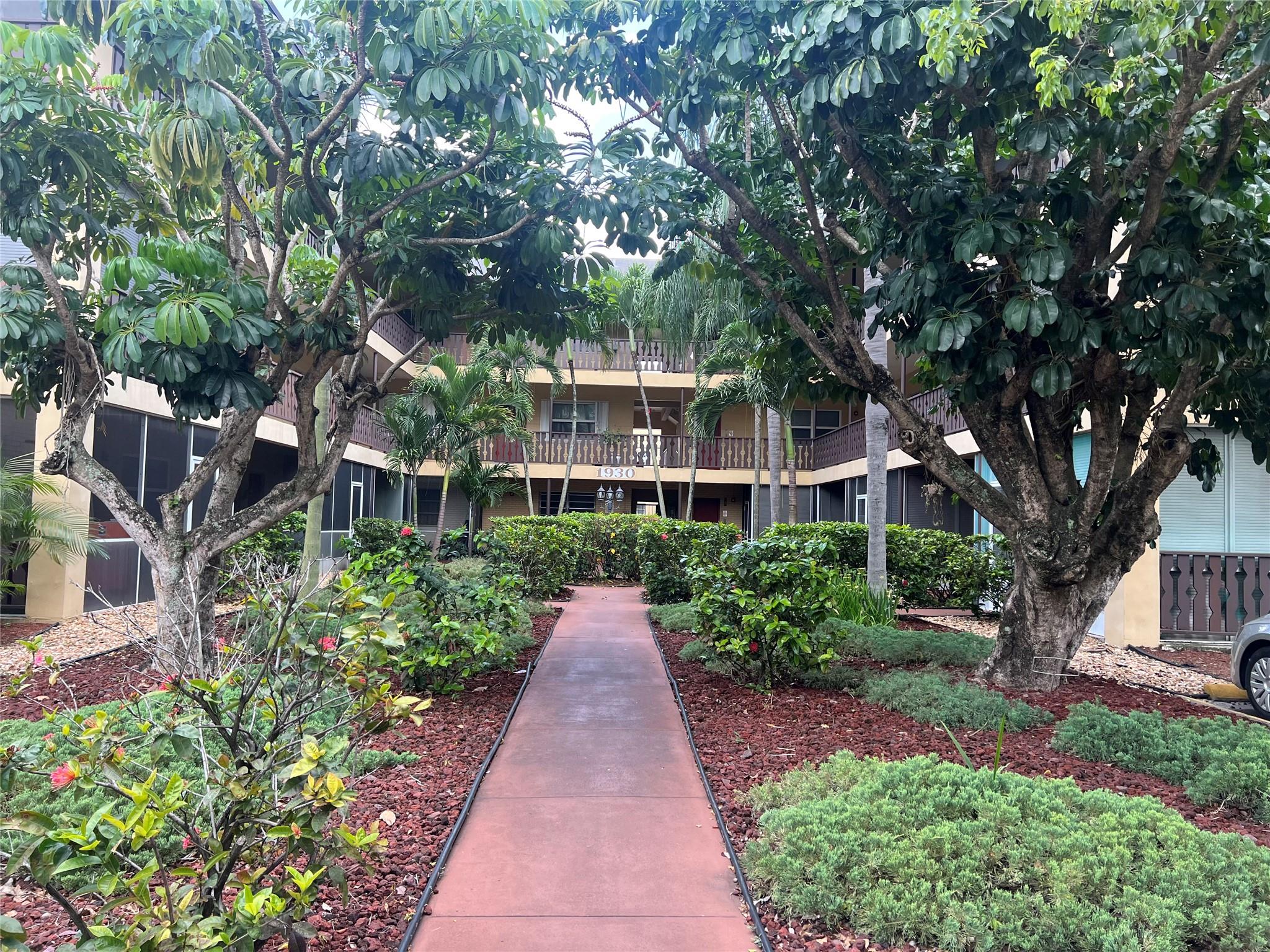 BAVARIA CO-OP - Residential