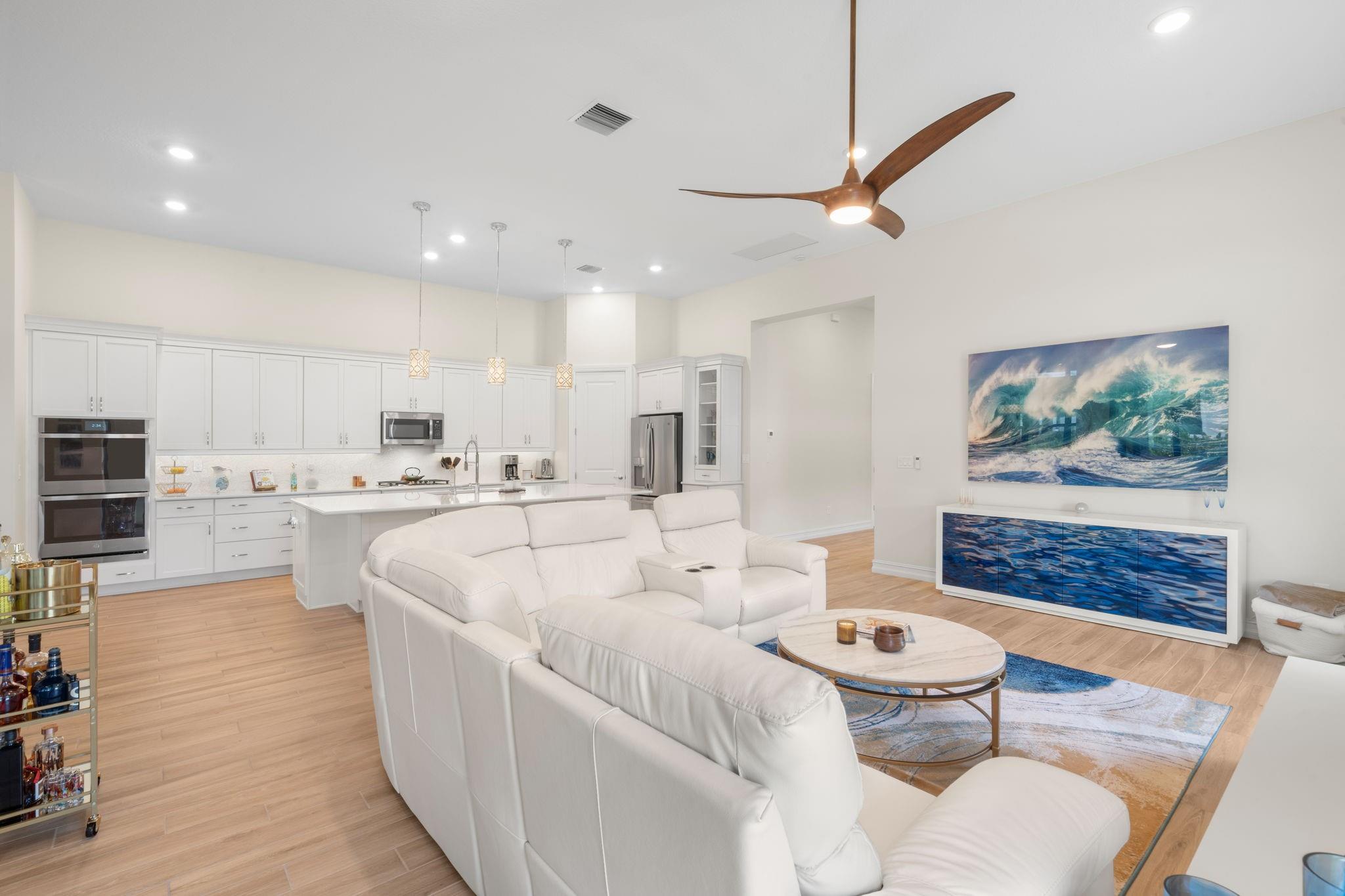 Parkland Royale 182-60 B - Residential