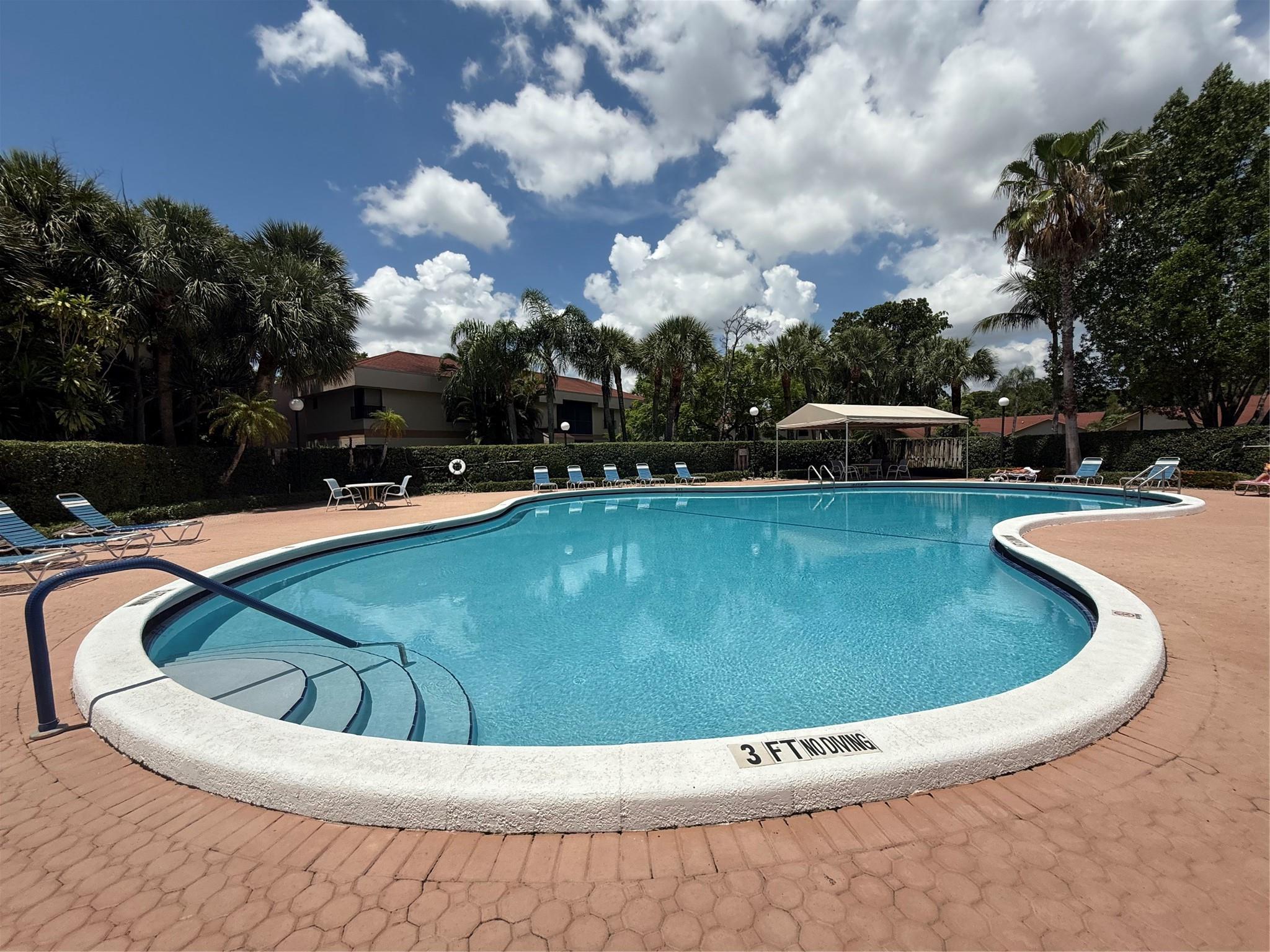 2768 S Carambola Cir S 206