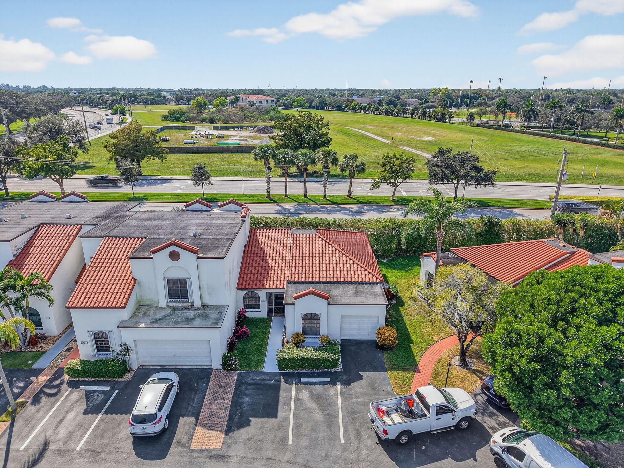 WELLINGTON OF WELLINGTON - Residential