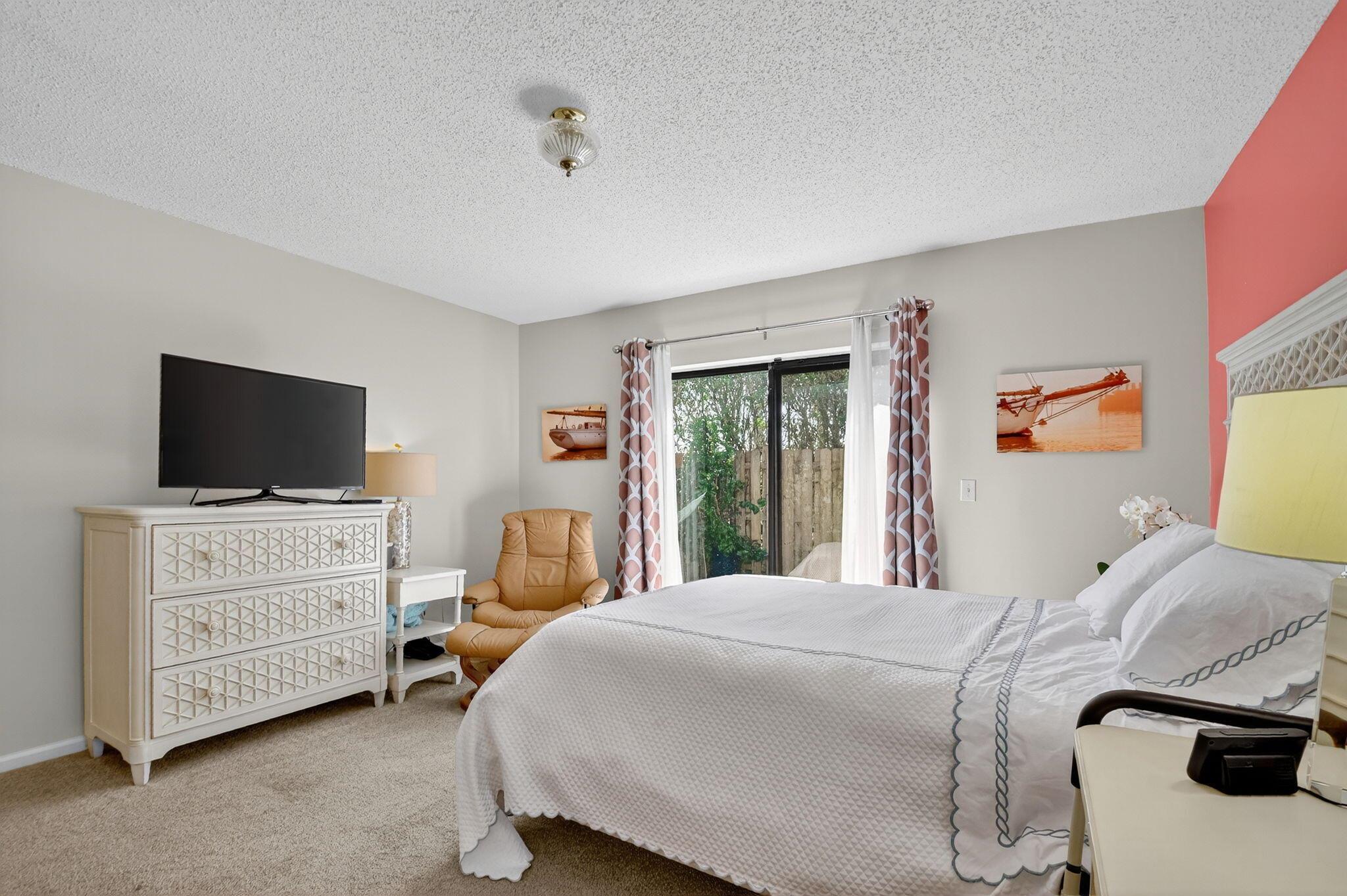 WELLINGTON OF WELLINGTON - Residential