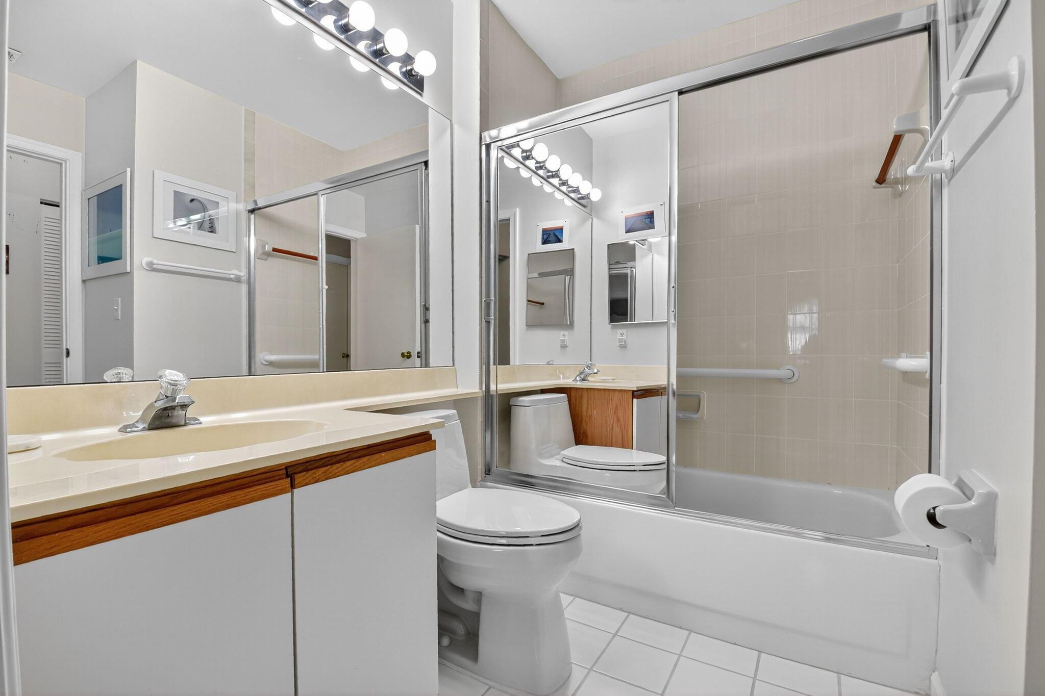 WELLINGTON OF WELLINGTON - Residential