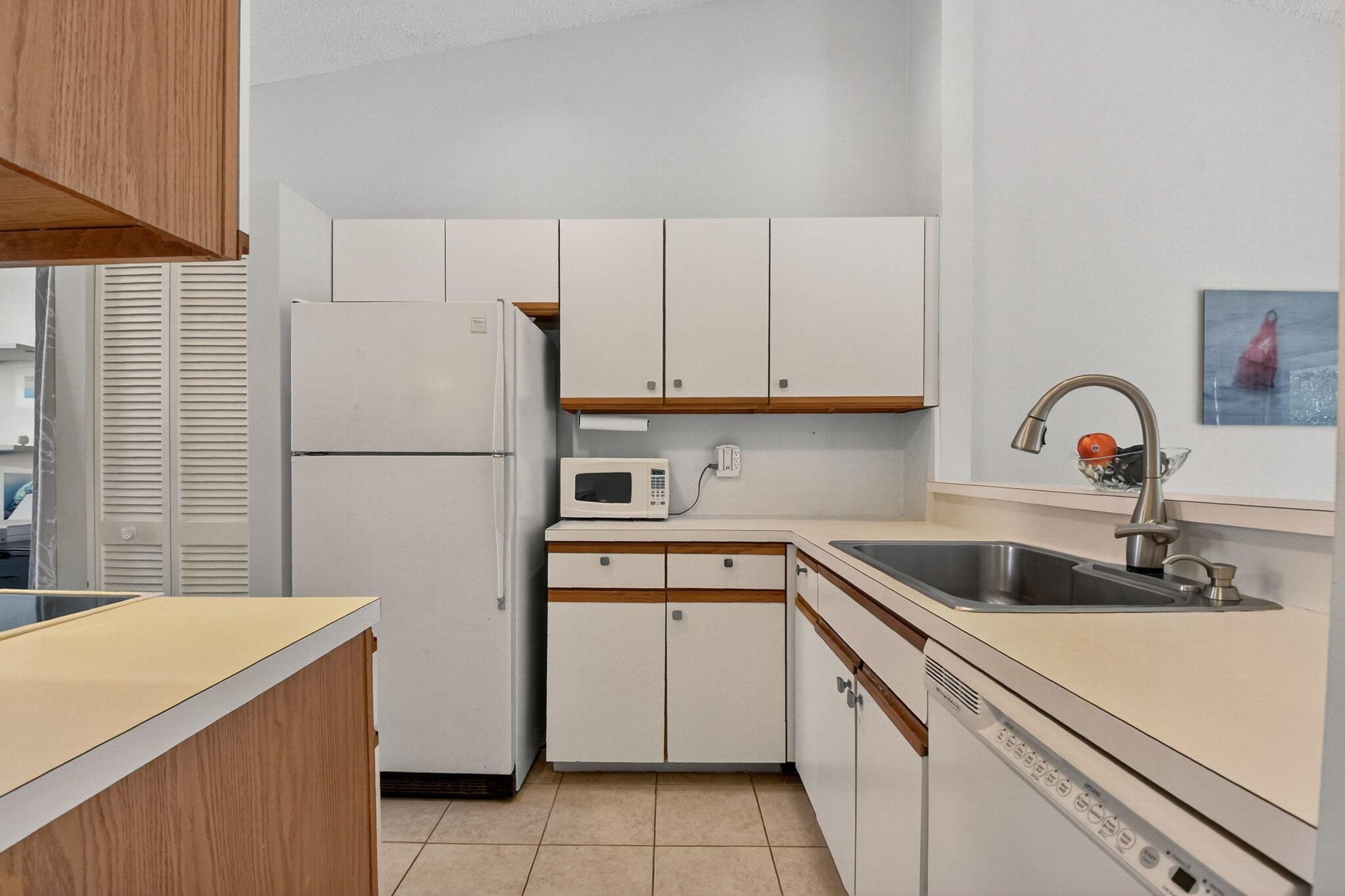 WELLINGTON OF WELLINGTON - Residential