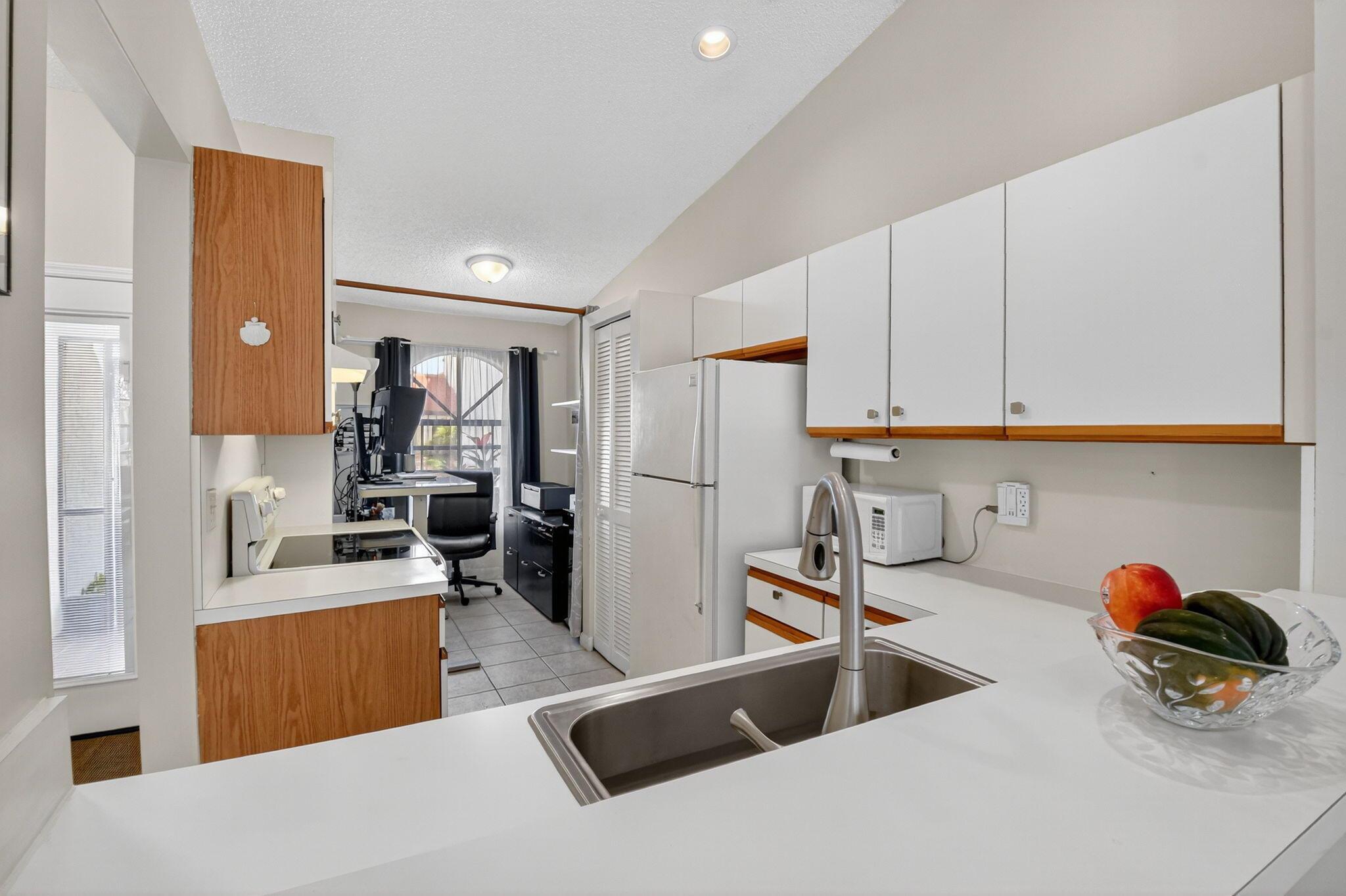 WELLINGTON OF WELLINGTON - Residential