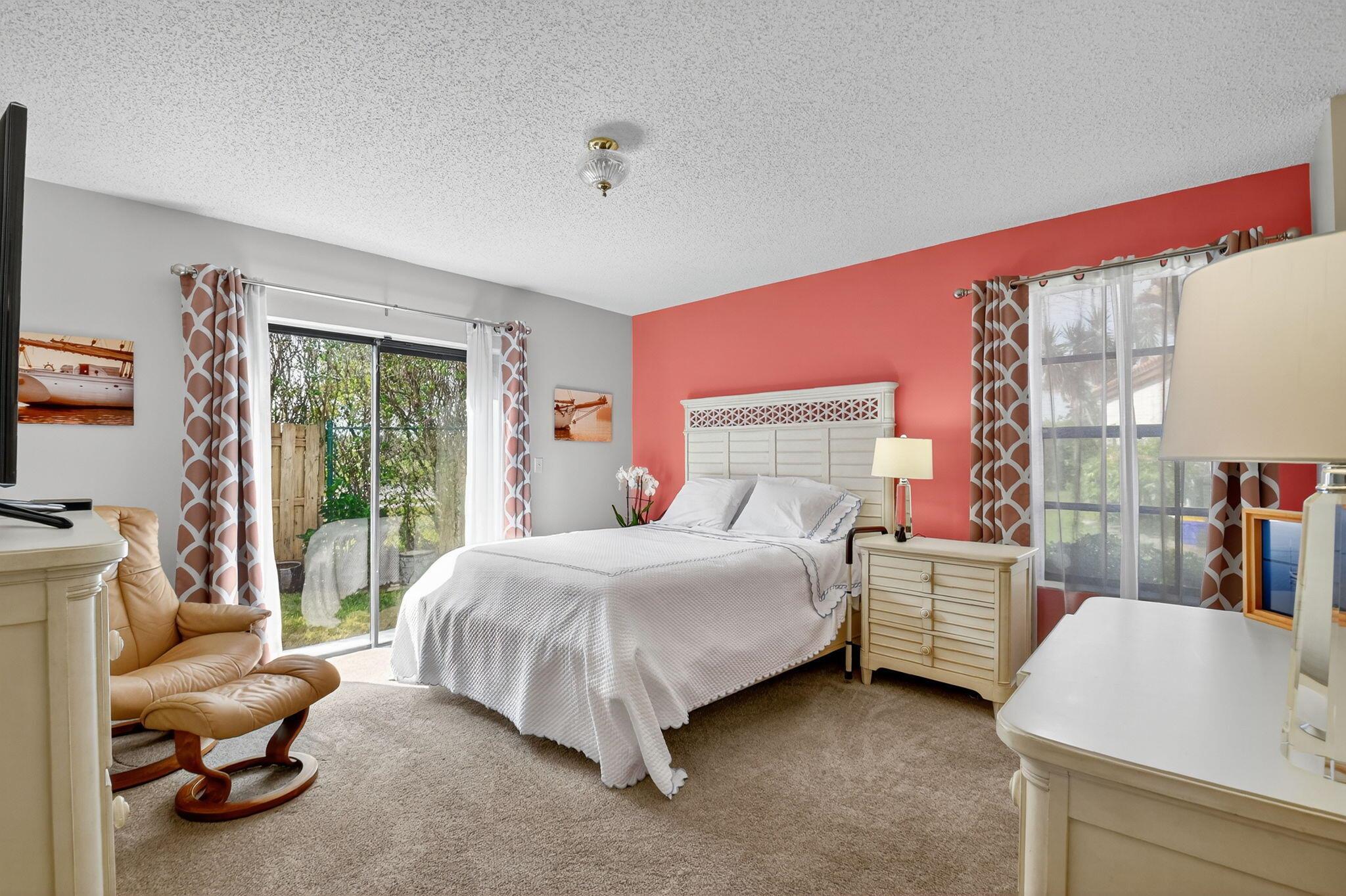 WELLINGTON OF WELLINGTON - Residential