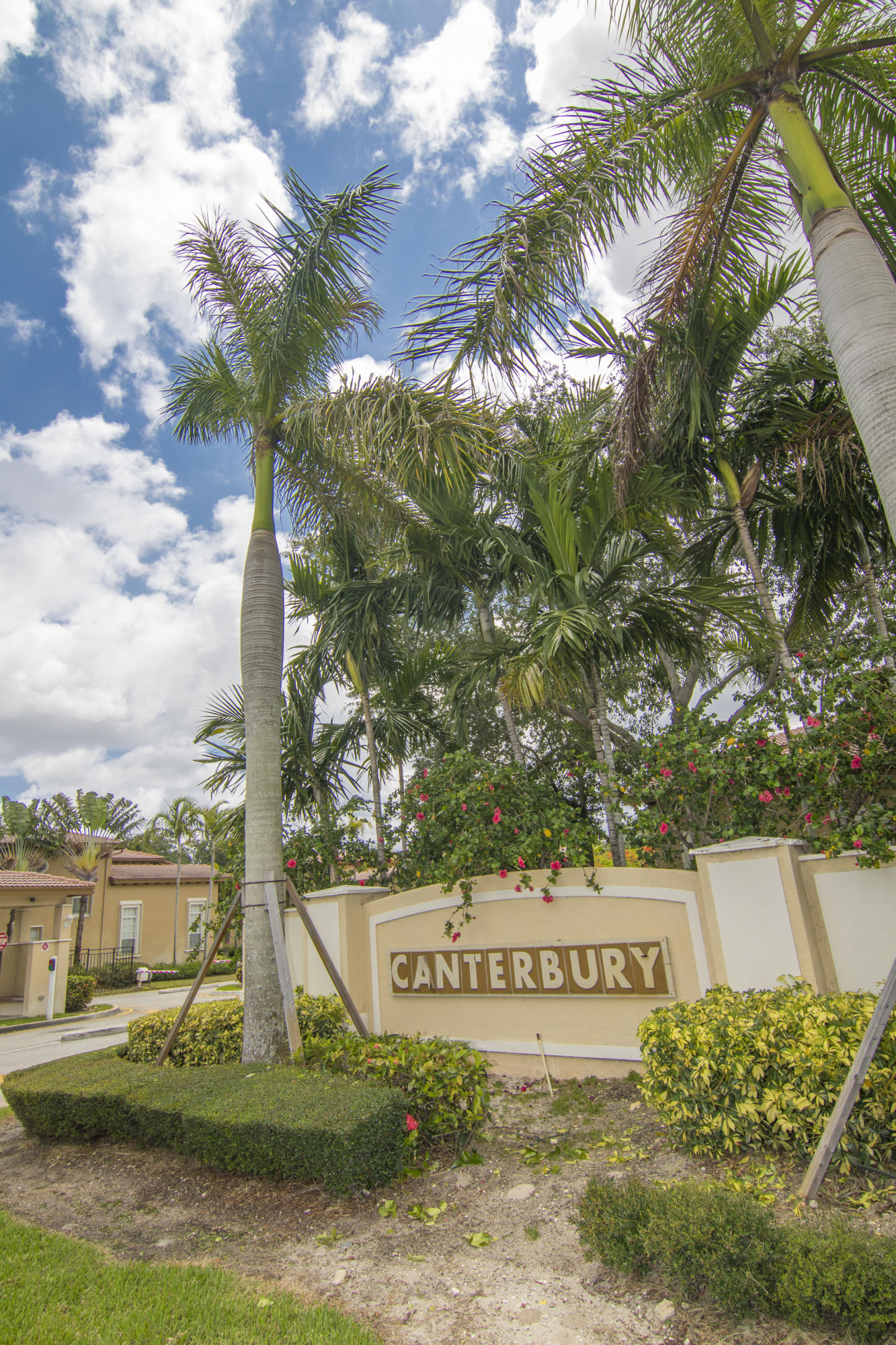 CANTERBURY AT QUANTUM VILLAGE - Residential Lease