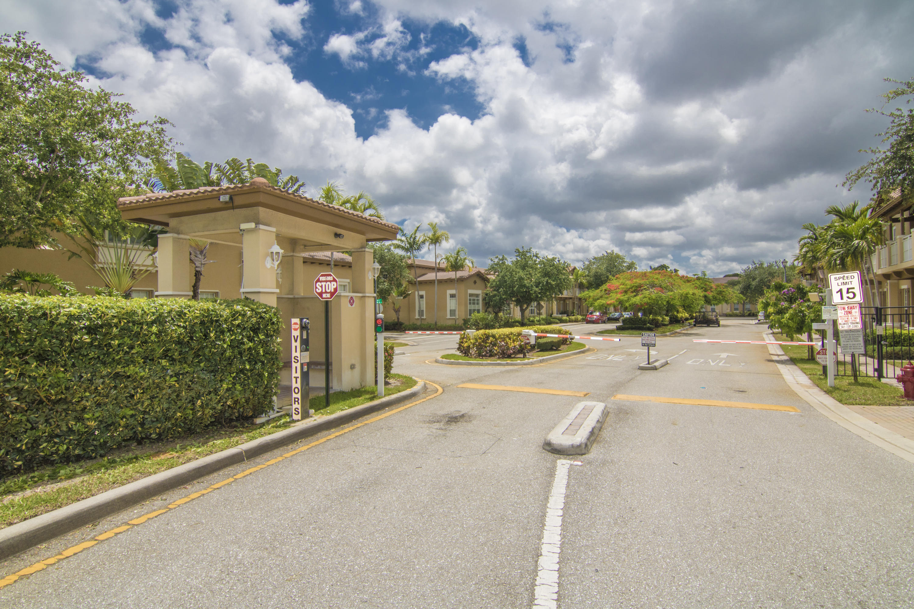 CANTERBURY AT QUANTUM VILLAGE - Residential Lease