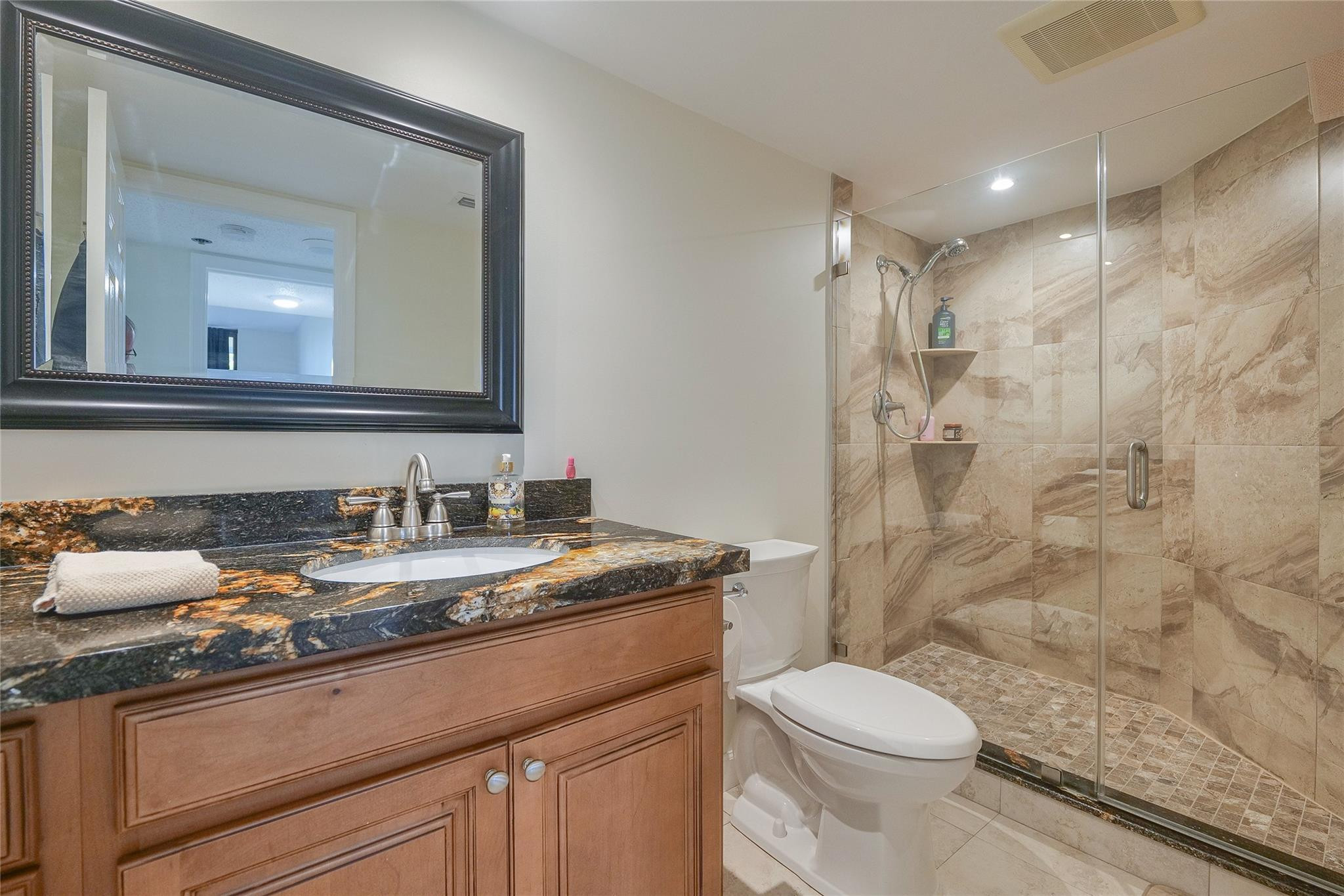 ENVIRON TOWERS - Residential