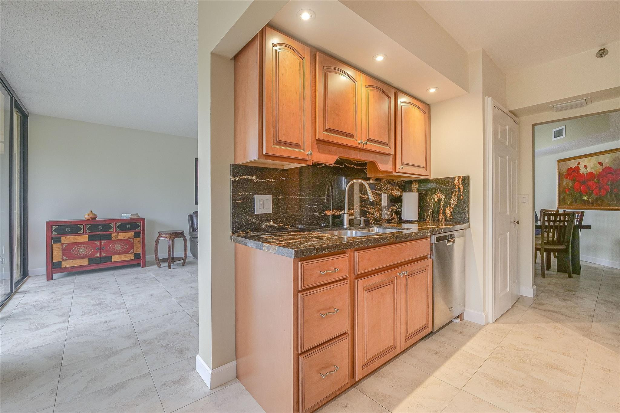 ENVIRON TOWERS - Residential