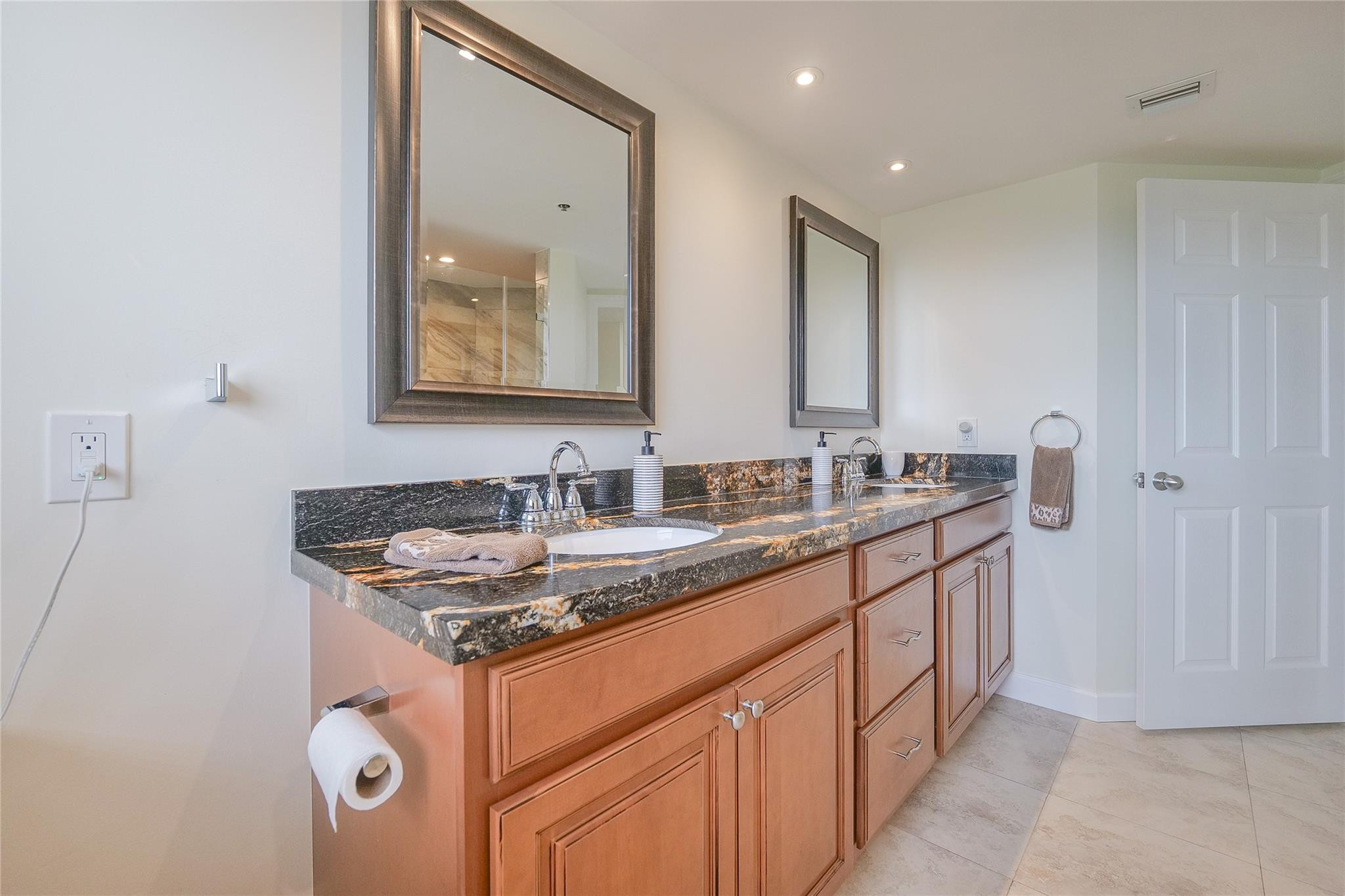 ENVIRON TOWERS - Residential