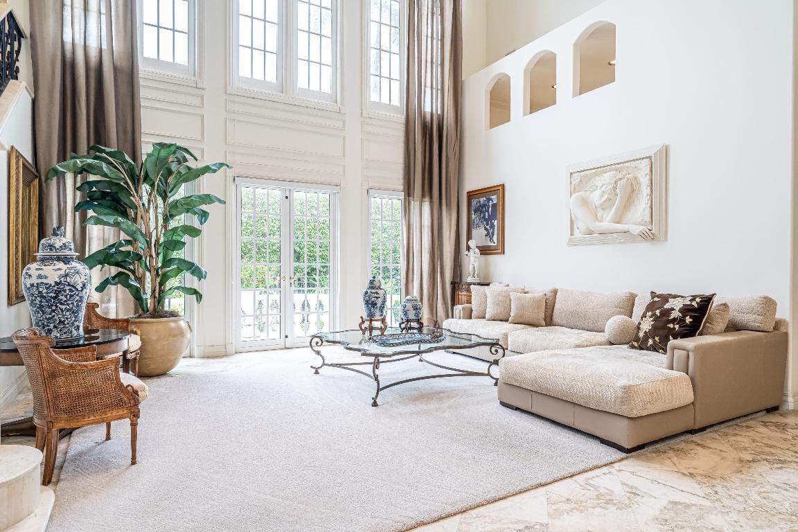 ADDISON ESTATES - Residential