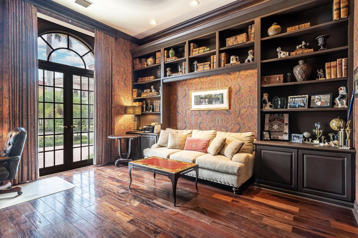 ADDISON ESTATES - Residential