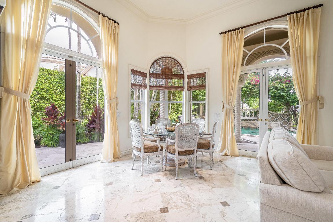 ADDISON ESTATES - Residential