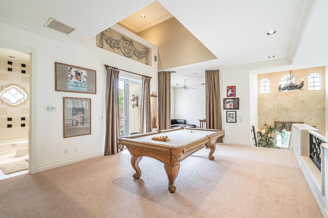 ADDISON ESTATES - Residential