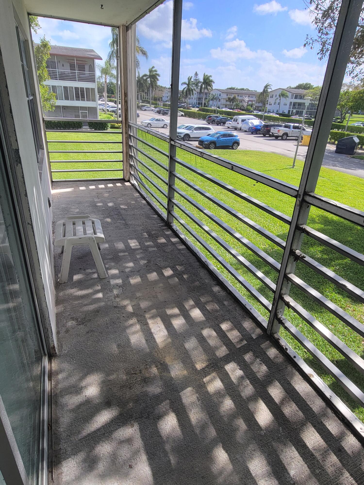 FANSHAW AT CENTURY VILLAGE CONDO - Residential