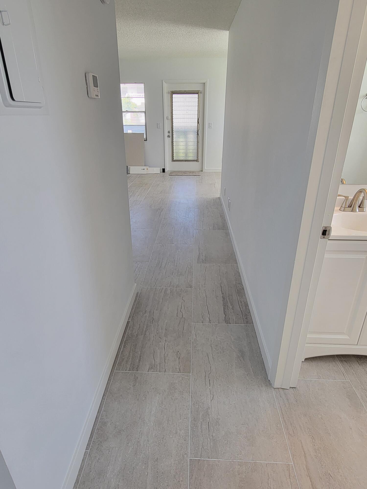 FANSHAW AT CENTURY VILLAGE CONDO - Residential