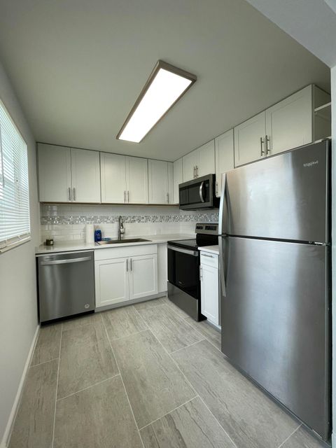 613 Fanshaw 613 Boca Raton FL 33434