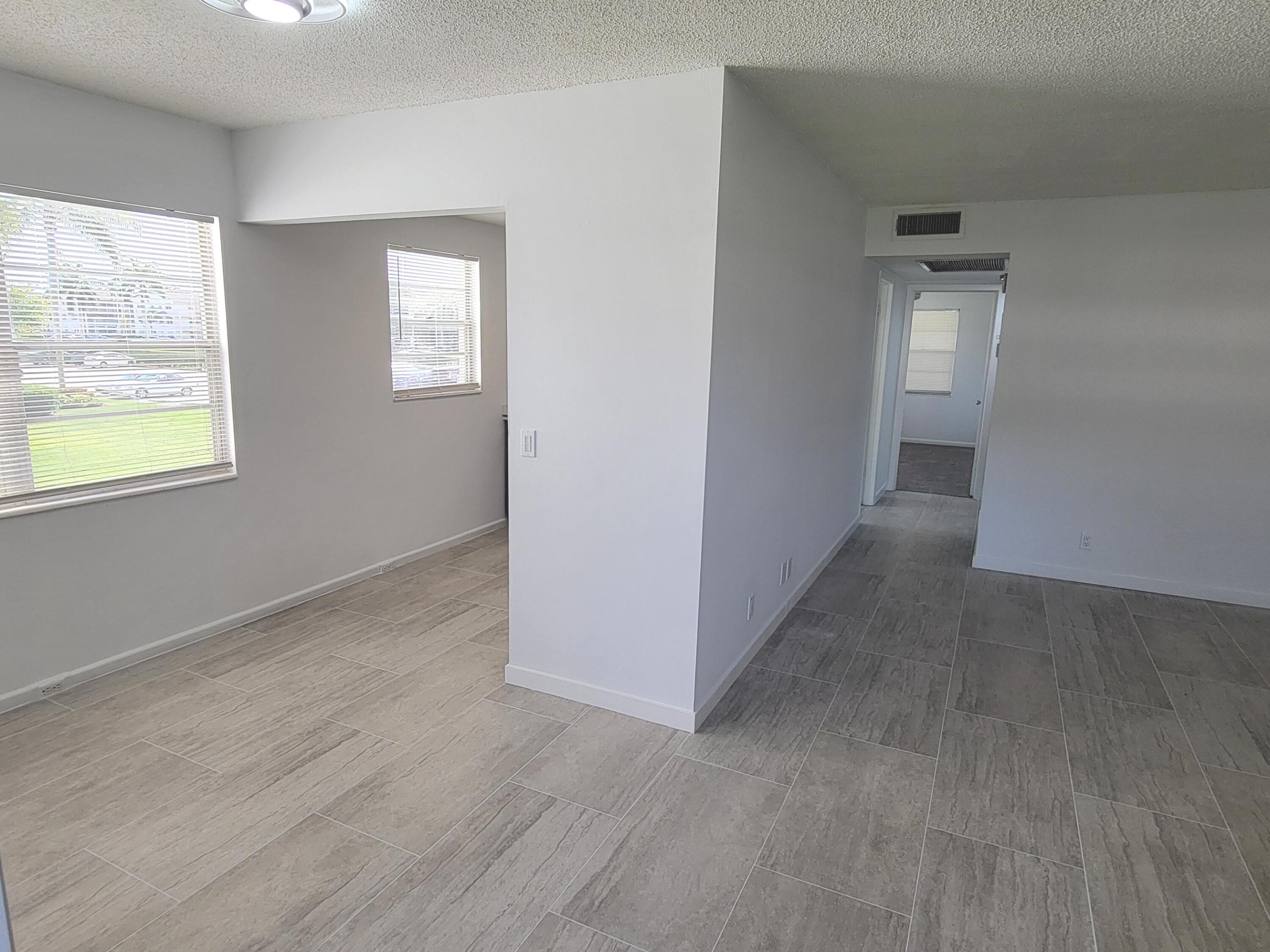 FANSHAW AT CENTURY VILLAGE CONDO - Residential