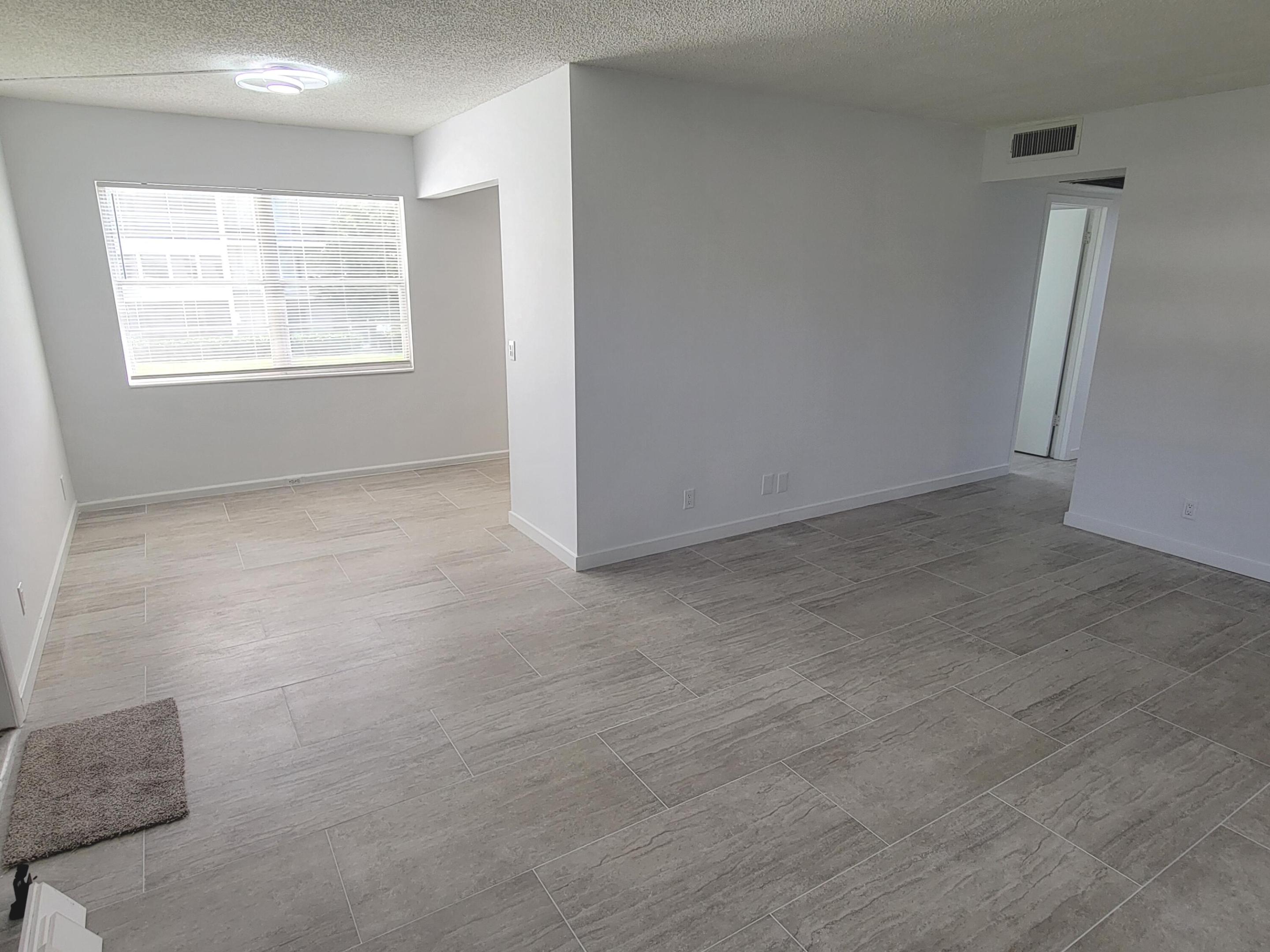 FANSHAW AT CENTURY VILLAGE CONDO - Residential