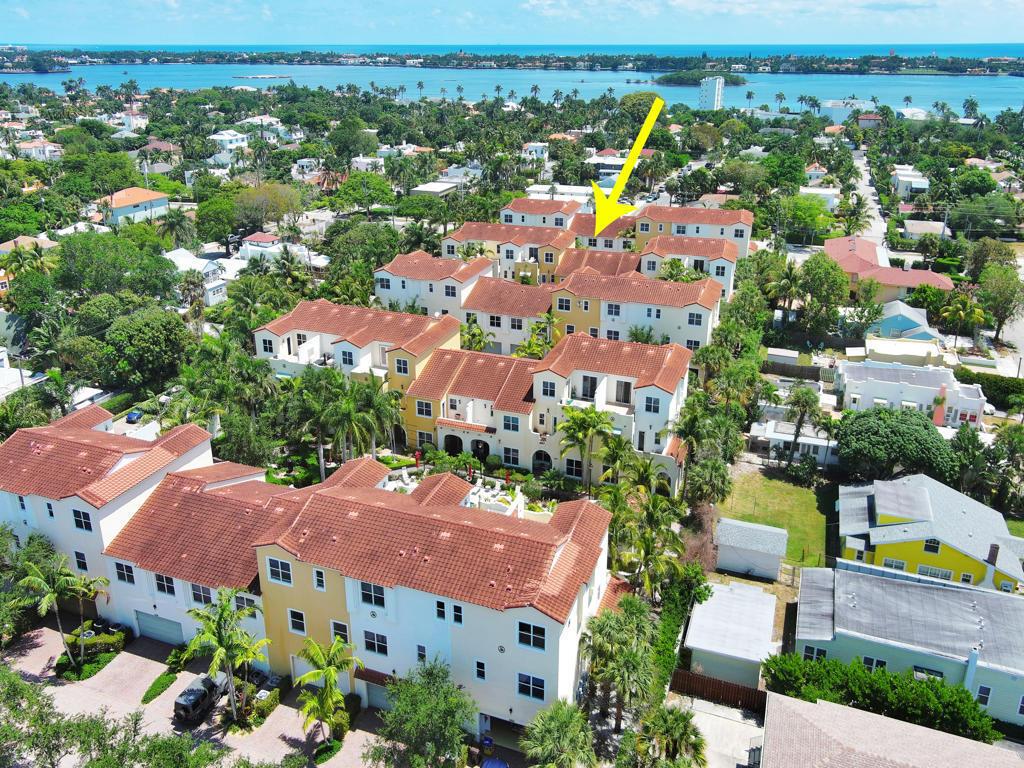 Villas on Antique Row - Residential