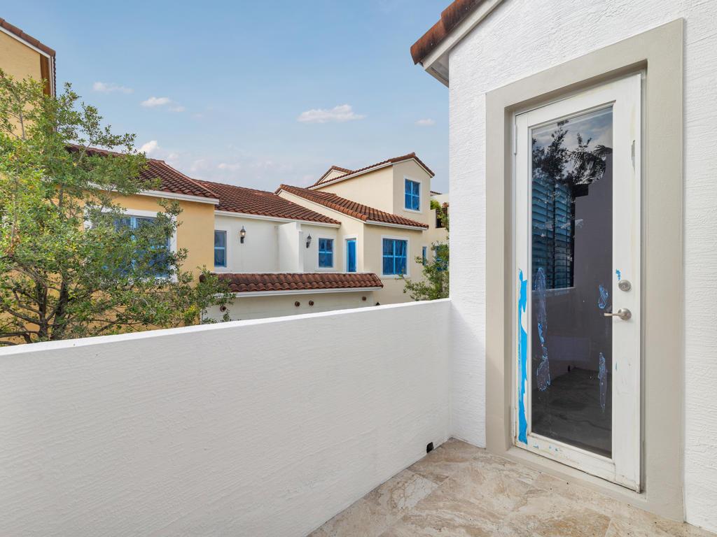 Villas on Antique Row - Residential