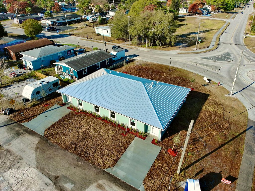 Photo of 1795 N 16th Court, Fort Pierce, FL 34950 (MLS # R11167388)