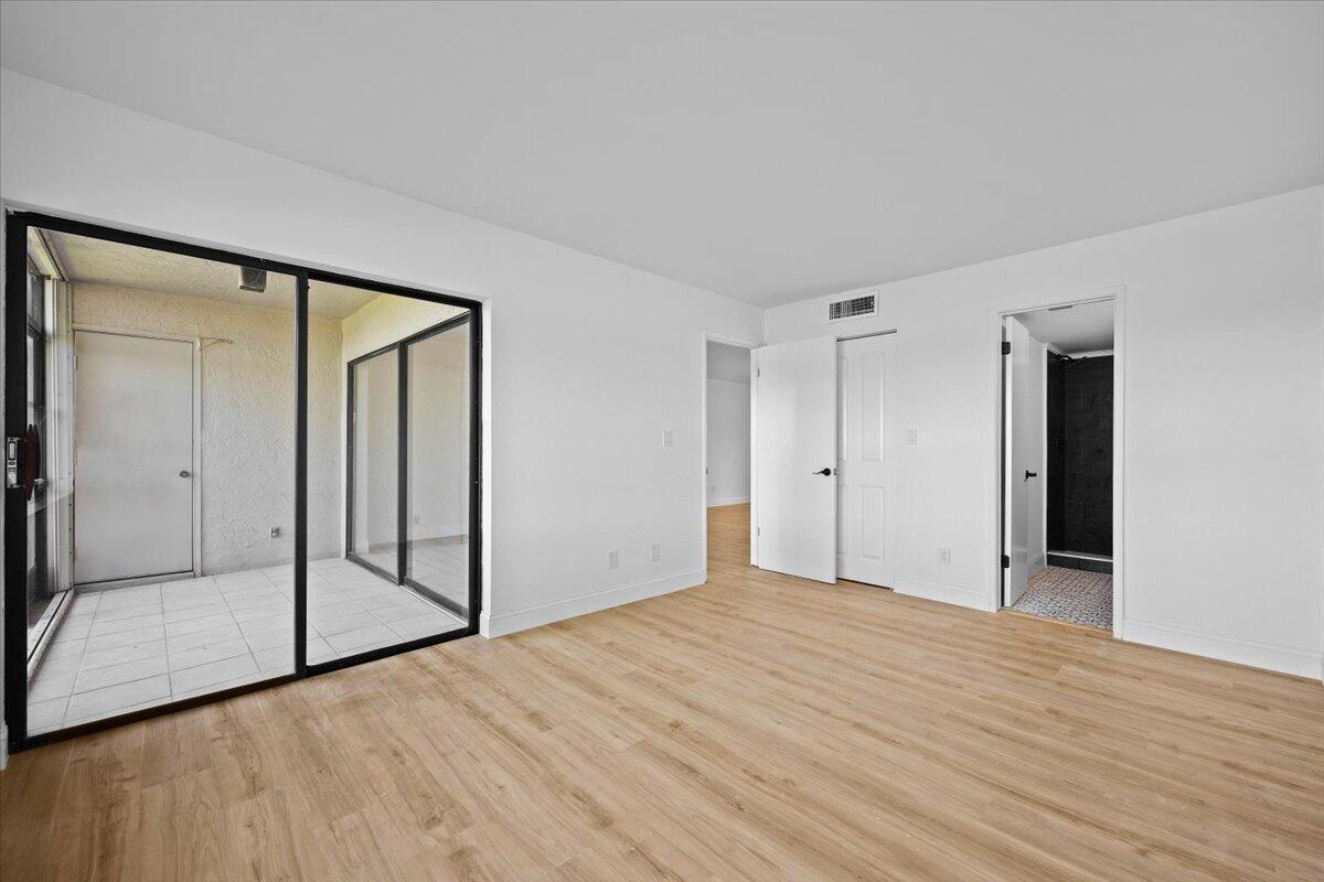 PINEWOOD CONDOS - Residential